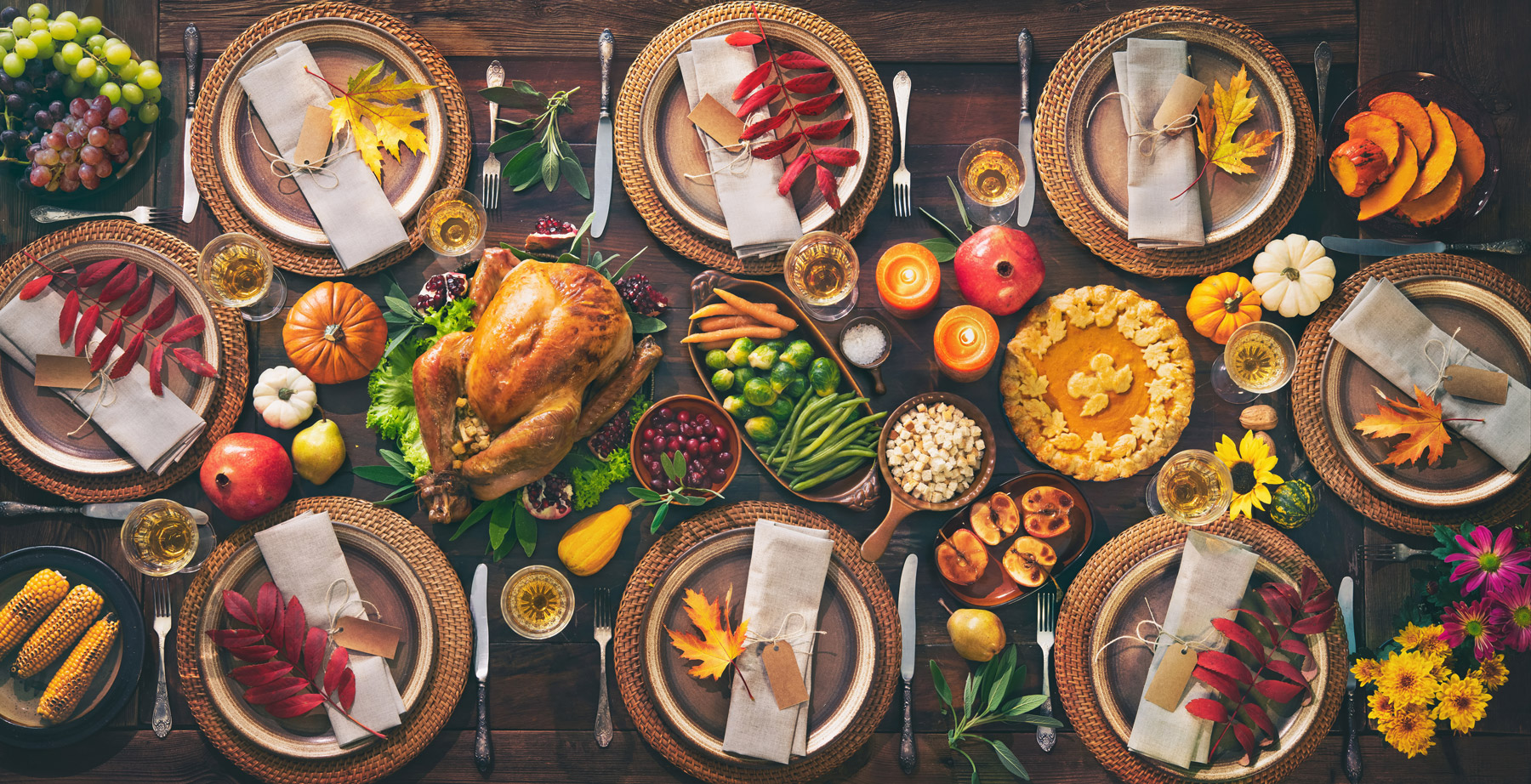 thanksgiving, thanksgiving dinner, place setting, family dinner, turkey, pumpkin pie